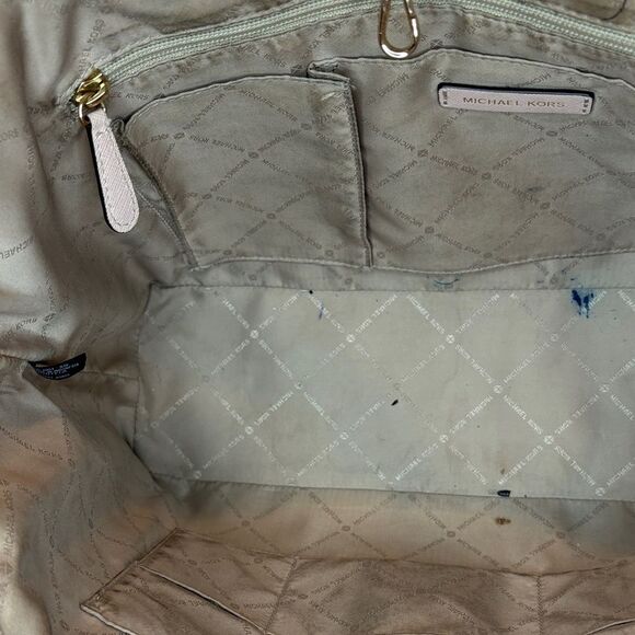 Michael Kors Jet Set Travel Medium Carryall Tote Ballet - Picture 14 of 16